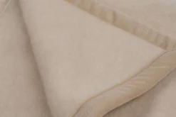 Feine Kaschmir Wohndecke in höchster Qualität