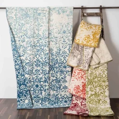 Jacquard Wohndecke Alva mit Vintage-Muster