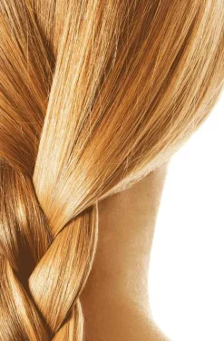 Khadi Goldhauch: Natürlich, blonde Eleganz