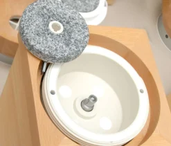 Komo Getreidemühle + Flocker Duett 100 als Kombimühle in Buche