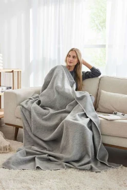 Kuscheldecke Lausanne – leicht & ideal für den Sommer