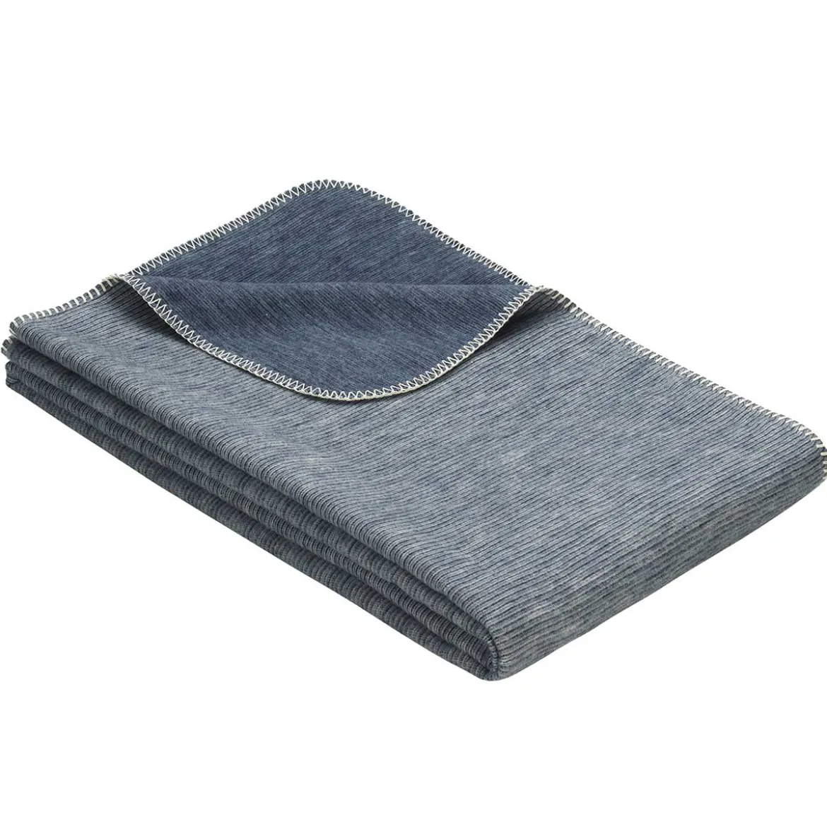 Kuscheldecke Lausanne – leicht & ideal für den Sommer
