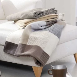 Kuscheldecke Pittsburgh: Wohndecke aus Bio-Baumwolle
