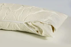 PureNature Schafwollkissen mit elastischer Füllung aus Schafschurwolle