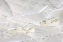 PureNature Tencel 4-Jahreszeiten Bettdecke mit zwei Tencel Bettdecken