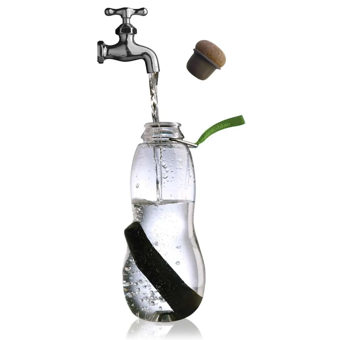 Trinkflasche mit Wasserfilter Binchotan Aktivkohle filtert Chlor