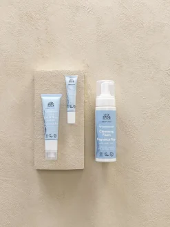 Urtekram Fragrance Free Cleansing Foam mit Aloe Vera